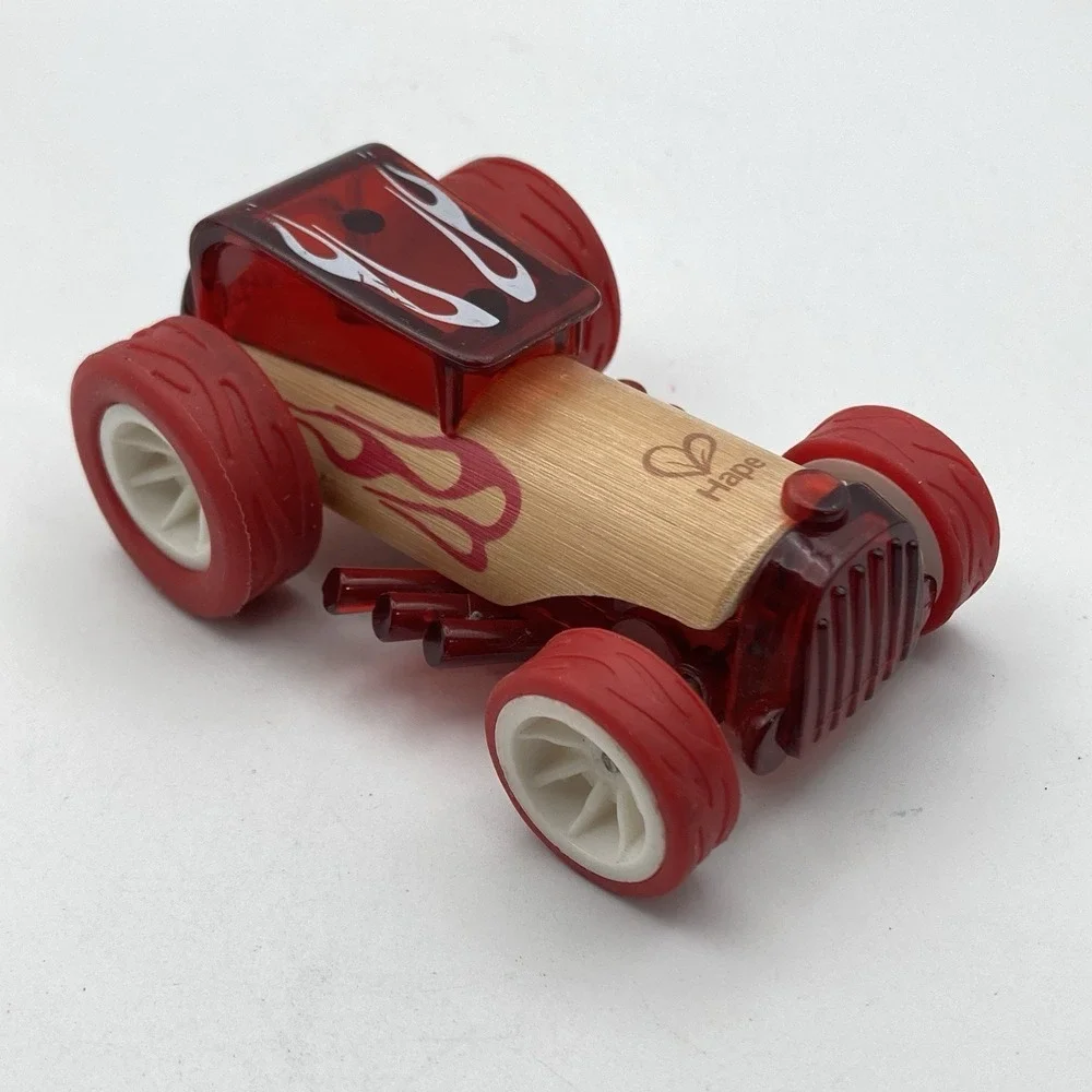 Hot Wheels Beatles Dairy Delivery Milk Truck Plastic Man Skullduggery / Lot #10